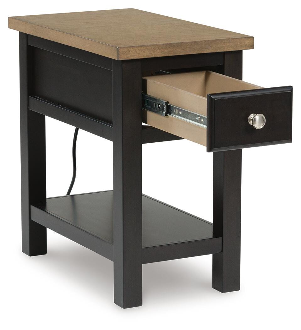 Mesa auxiliar Drazmine Chairside - image 3