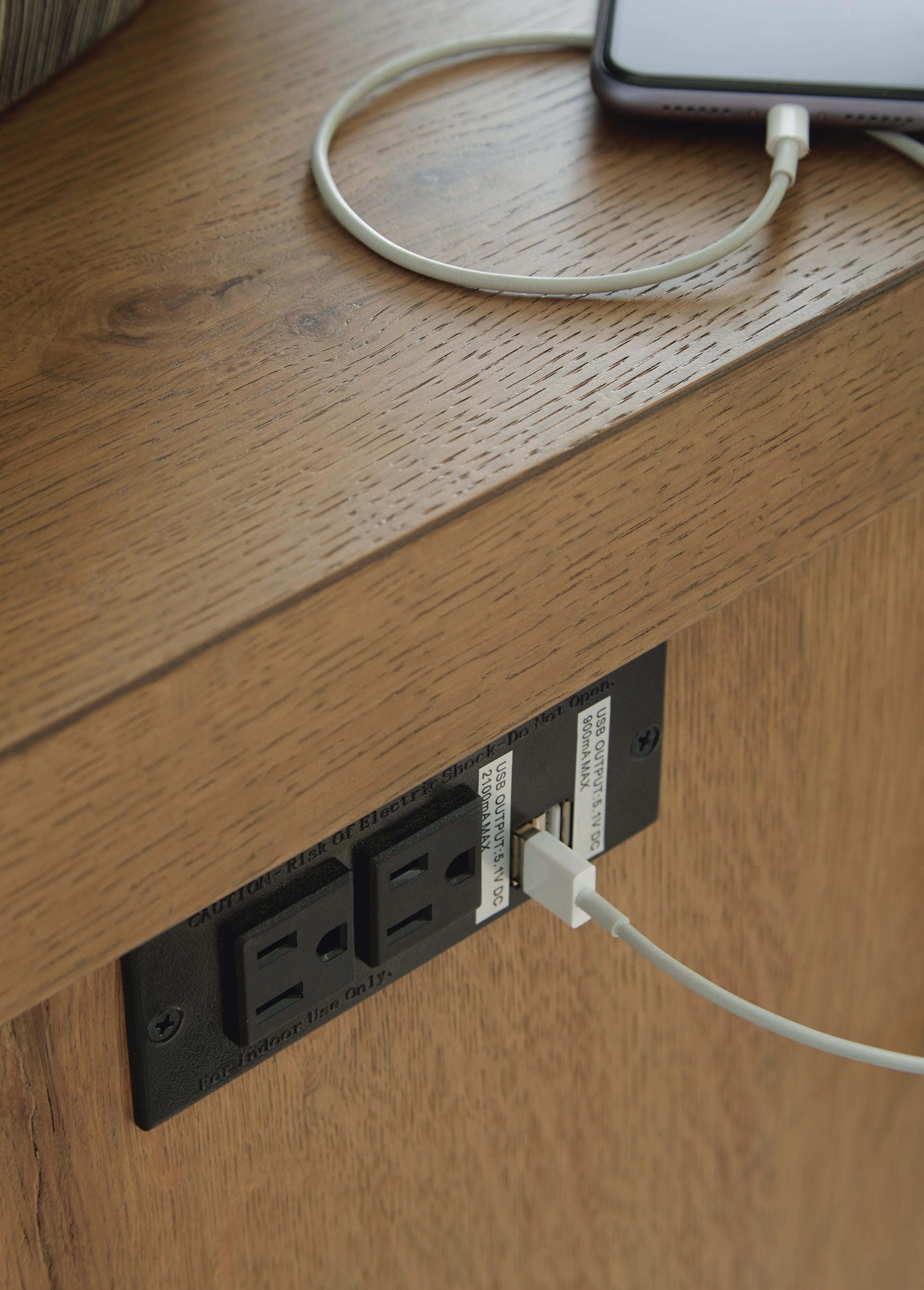 Brinstead Chairside End Table - image 7