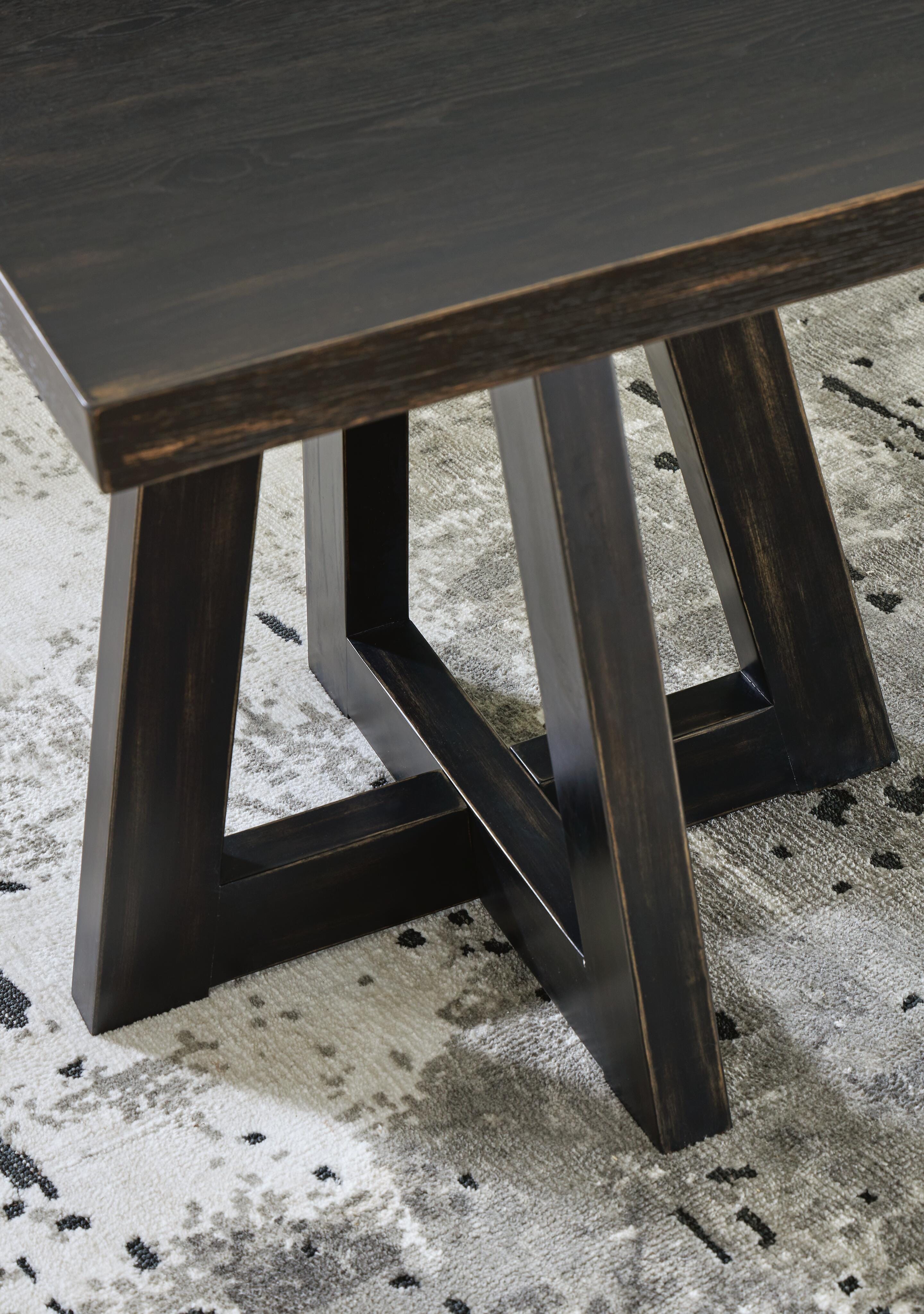 Galliden End Table - image 5
