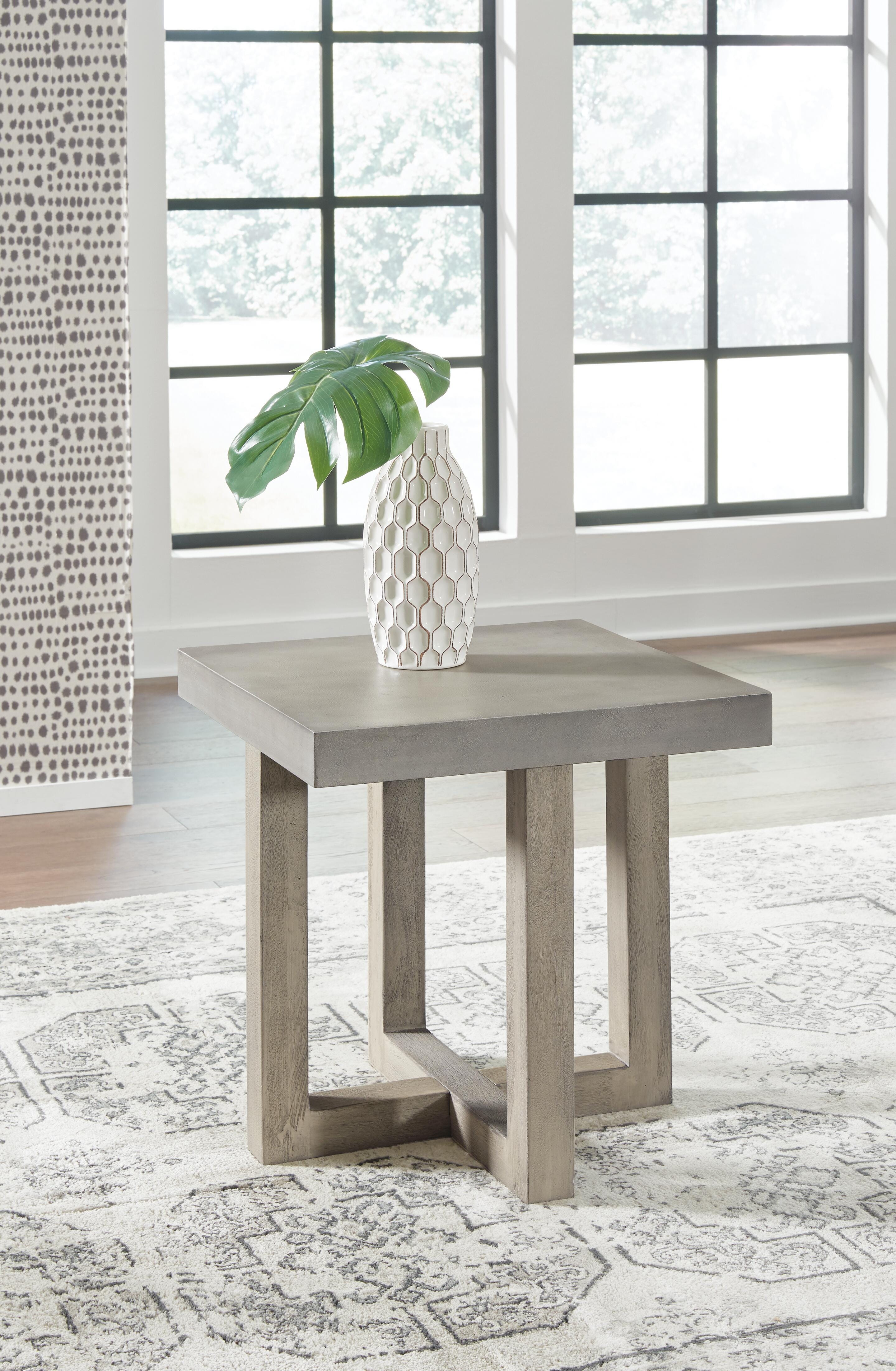 Lockthorne End Table - image 1