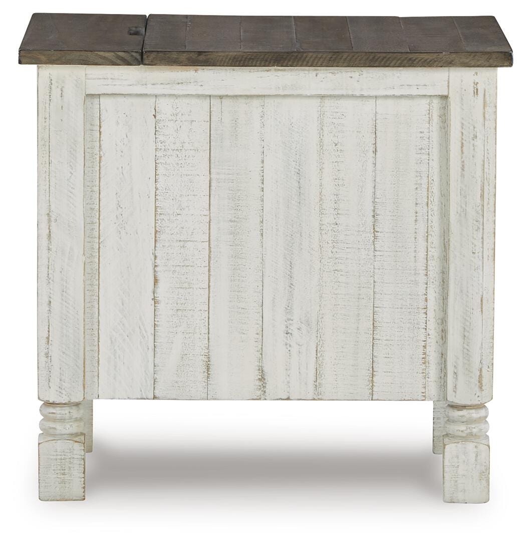 Havalance Chairside End Table - image 5