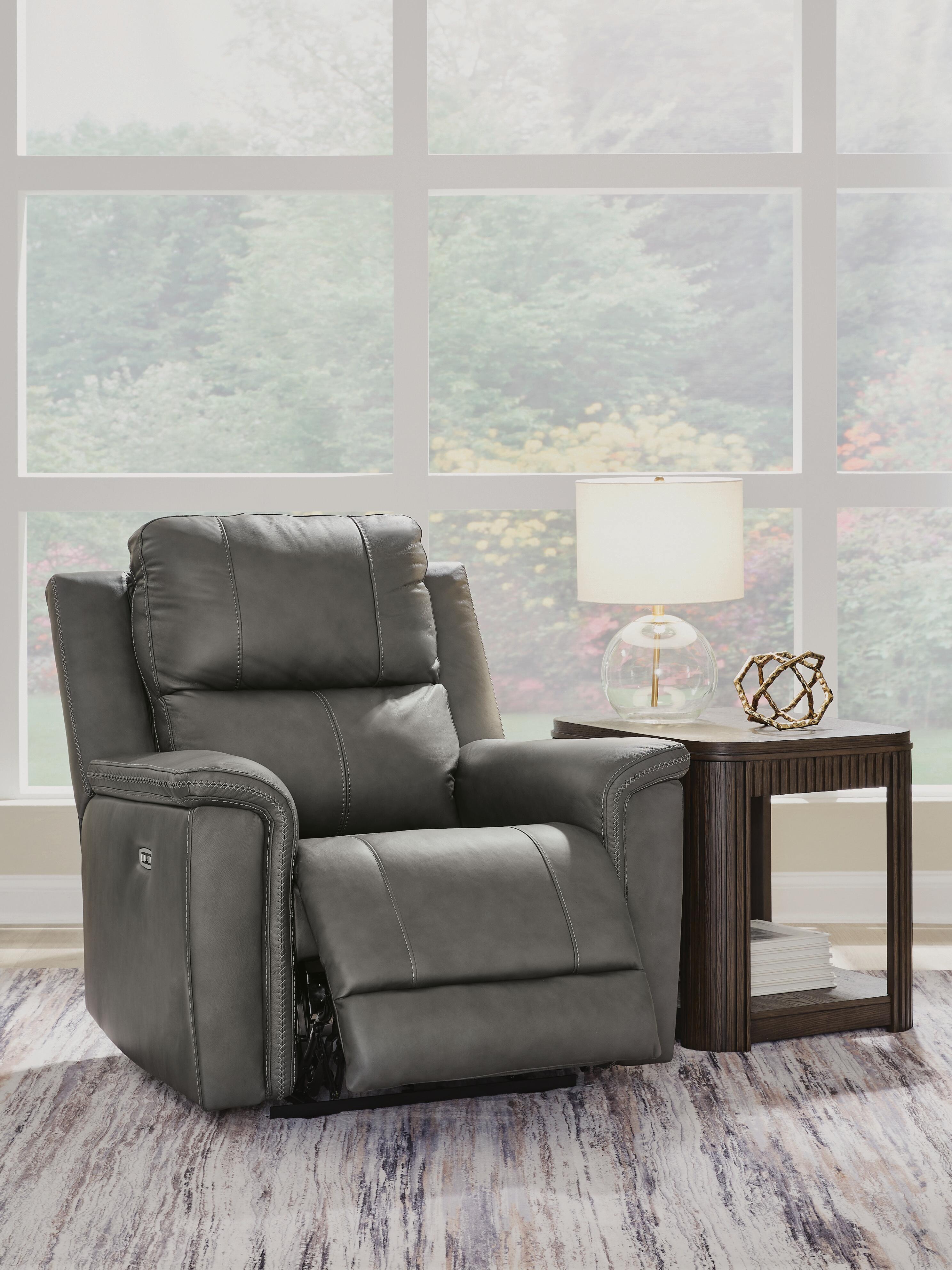 Beryton Power Recliner - image 8