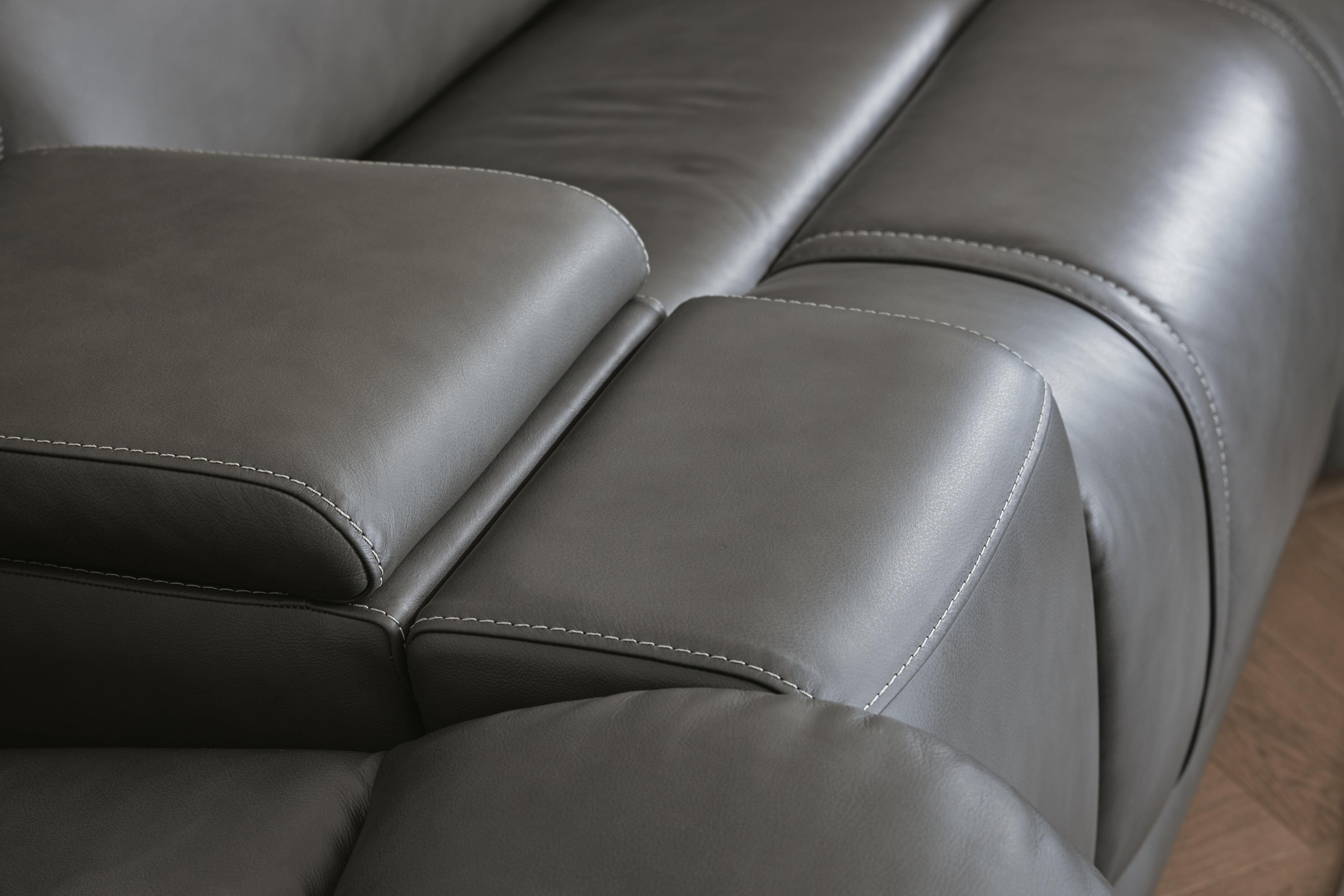 5Z-Harrenhurst 6-Piece Power Reclining Sectional - image 4