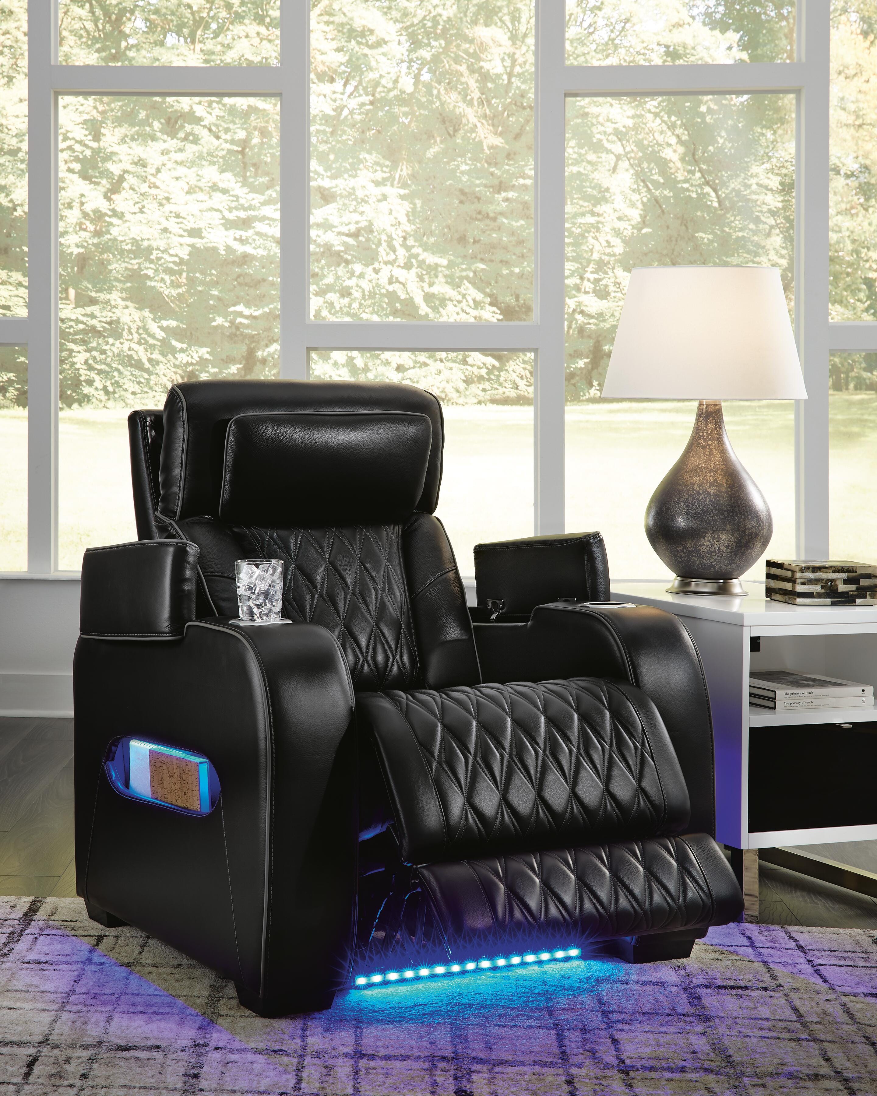 Boyington Power Recliner - image 9