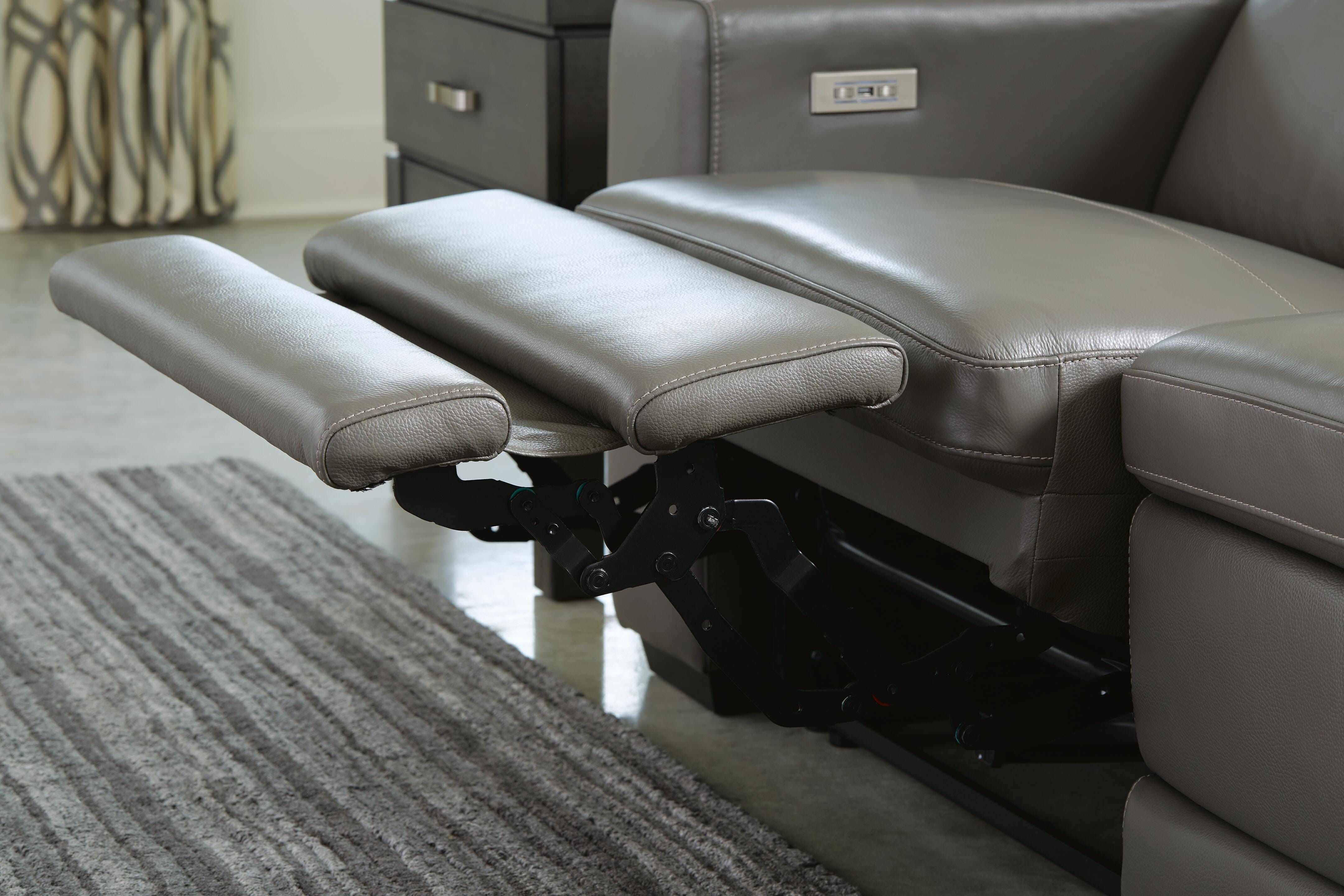 Texline 6-Piece Power Reclining Sectional - image 7