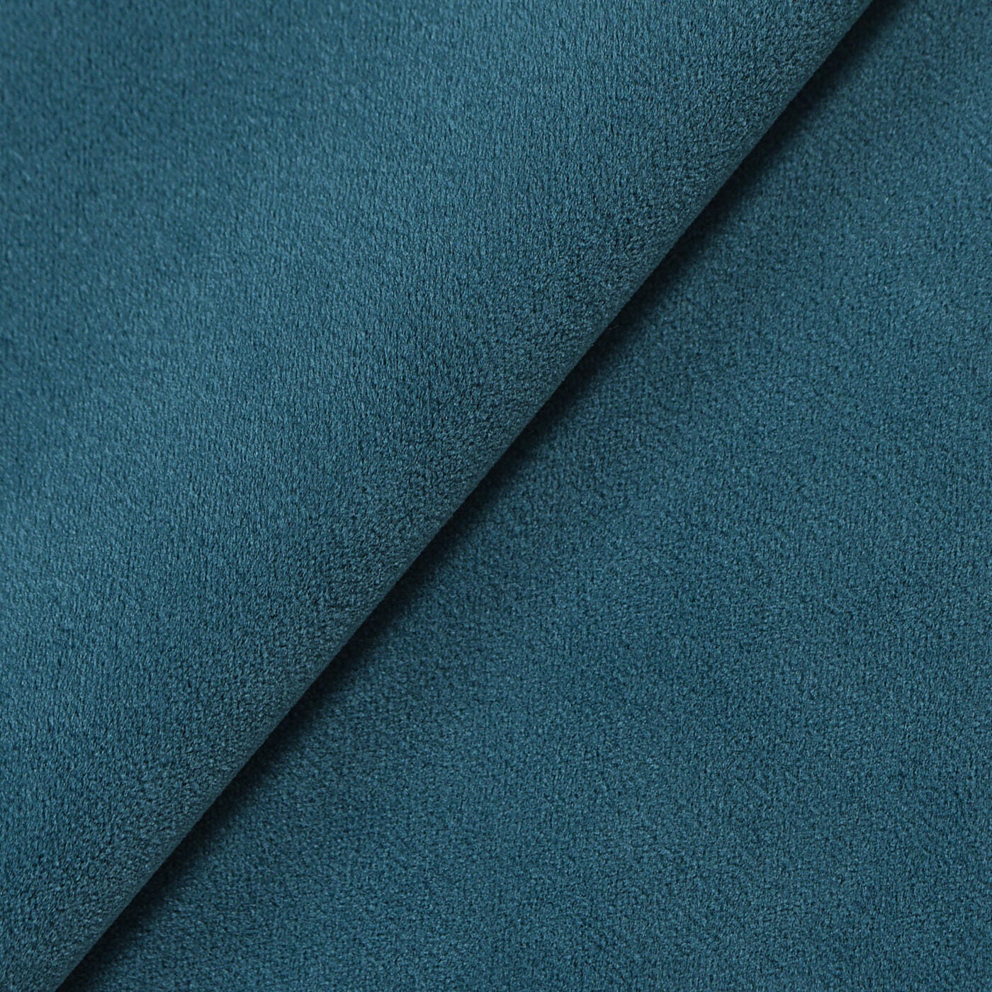 Swatch color Teal Blue , product with this swatch is currently selected