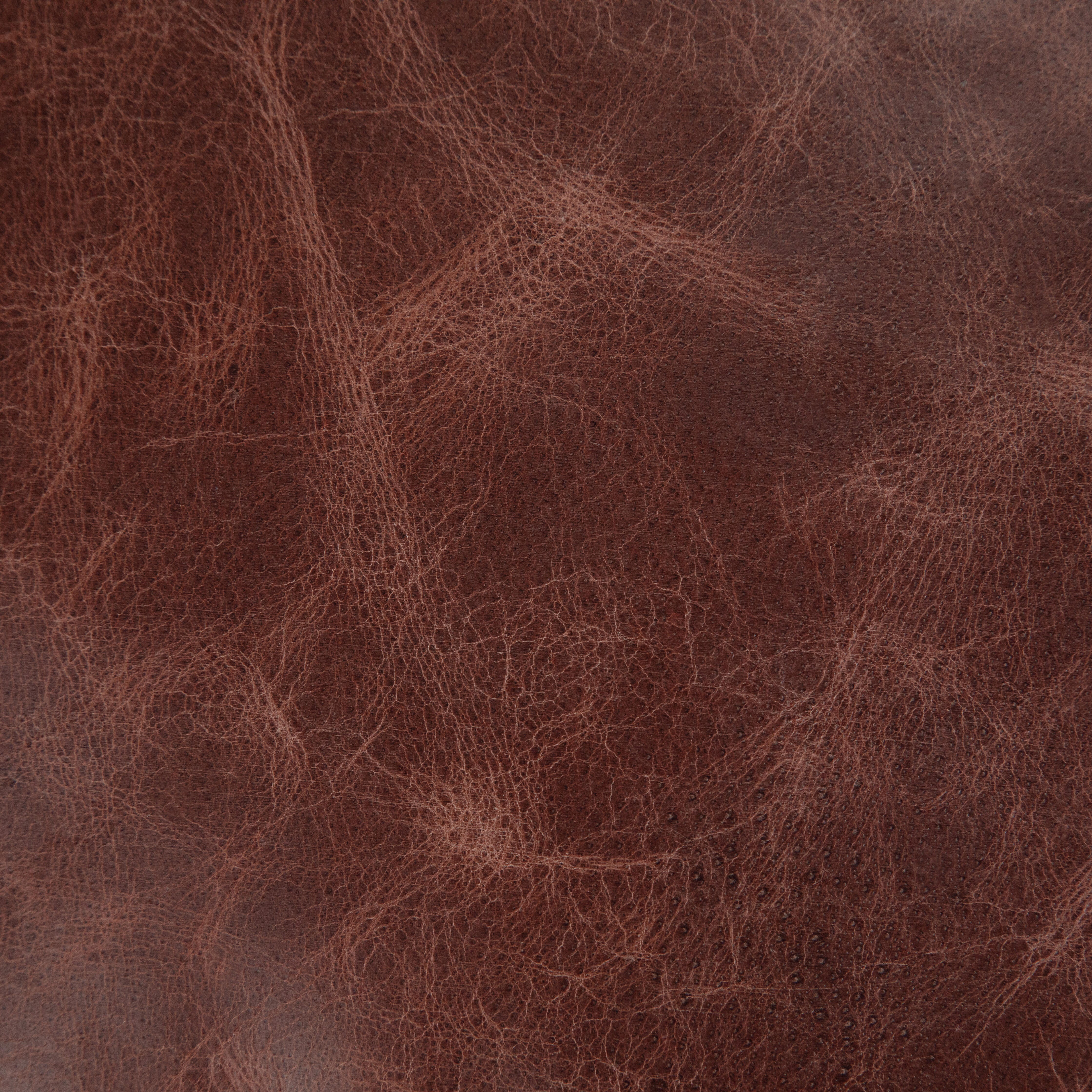 Swatch color Distressed Brown 