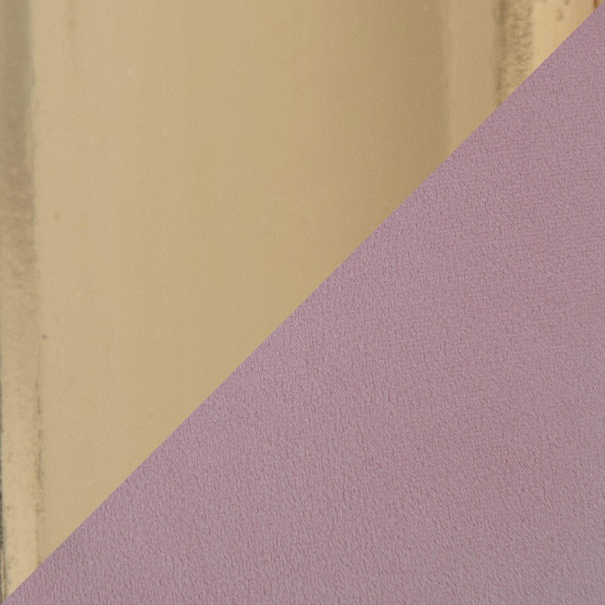 Swatch color Blush Pink , product with this swatch is currently selected