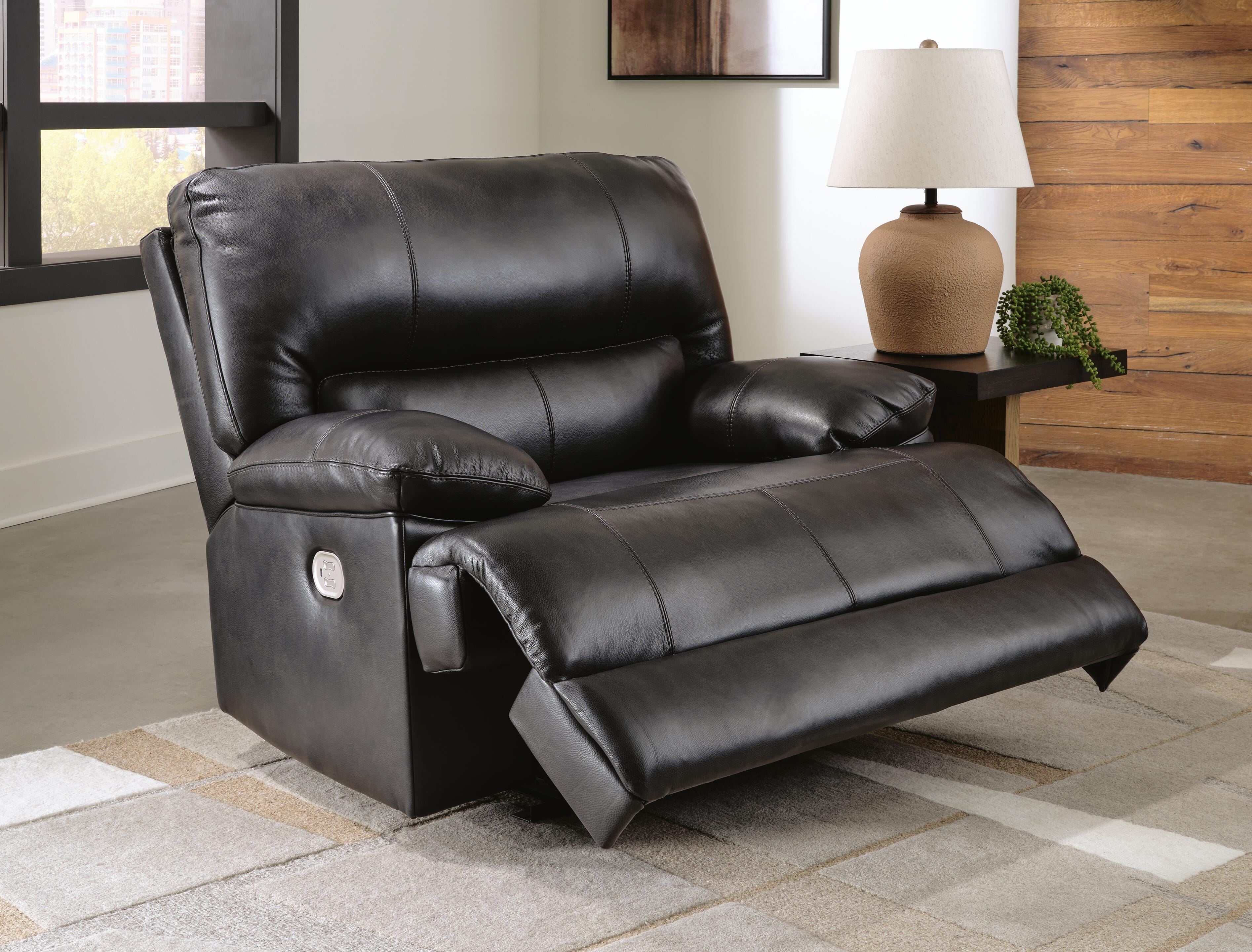 Mountainous Power Recliner - image 8
