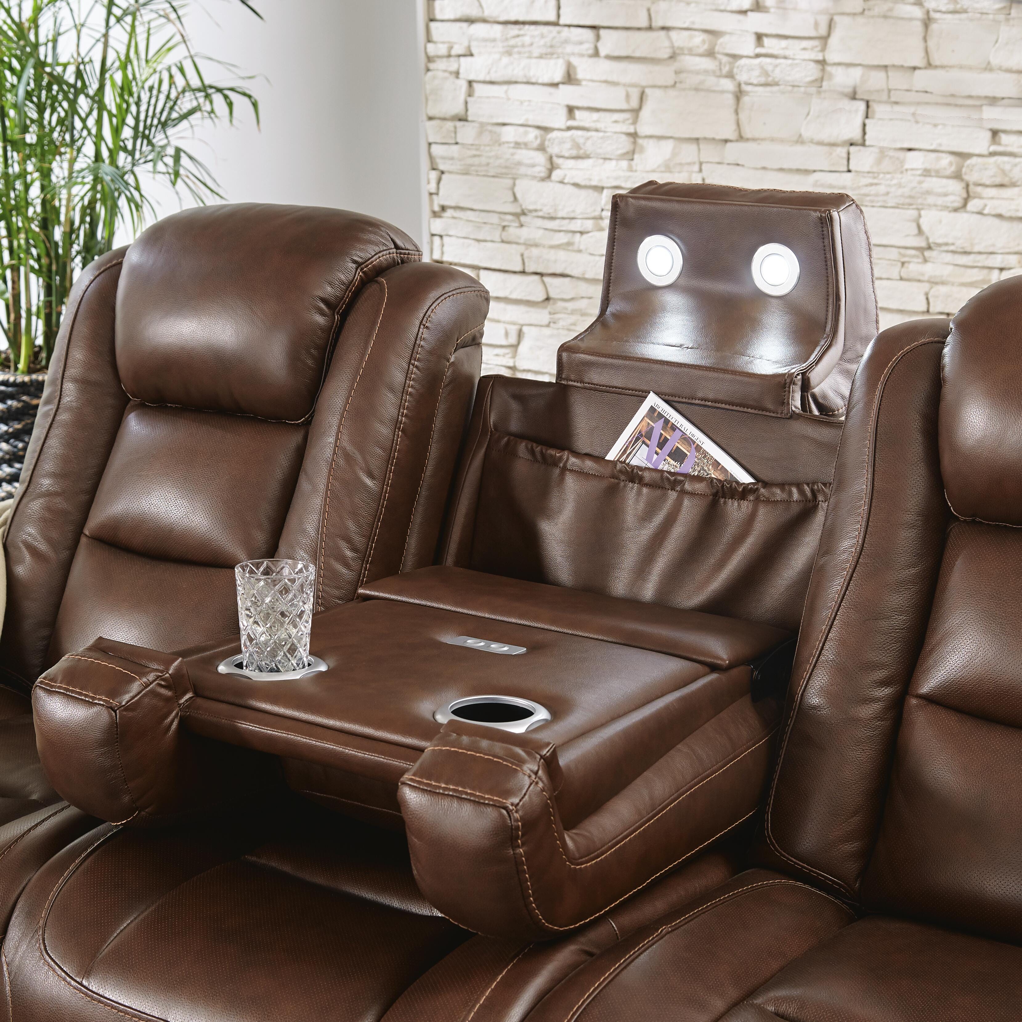 The Man-Den Power Reclining Sofa - image 9
