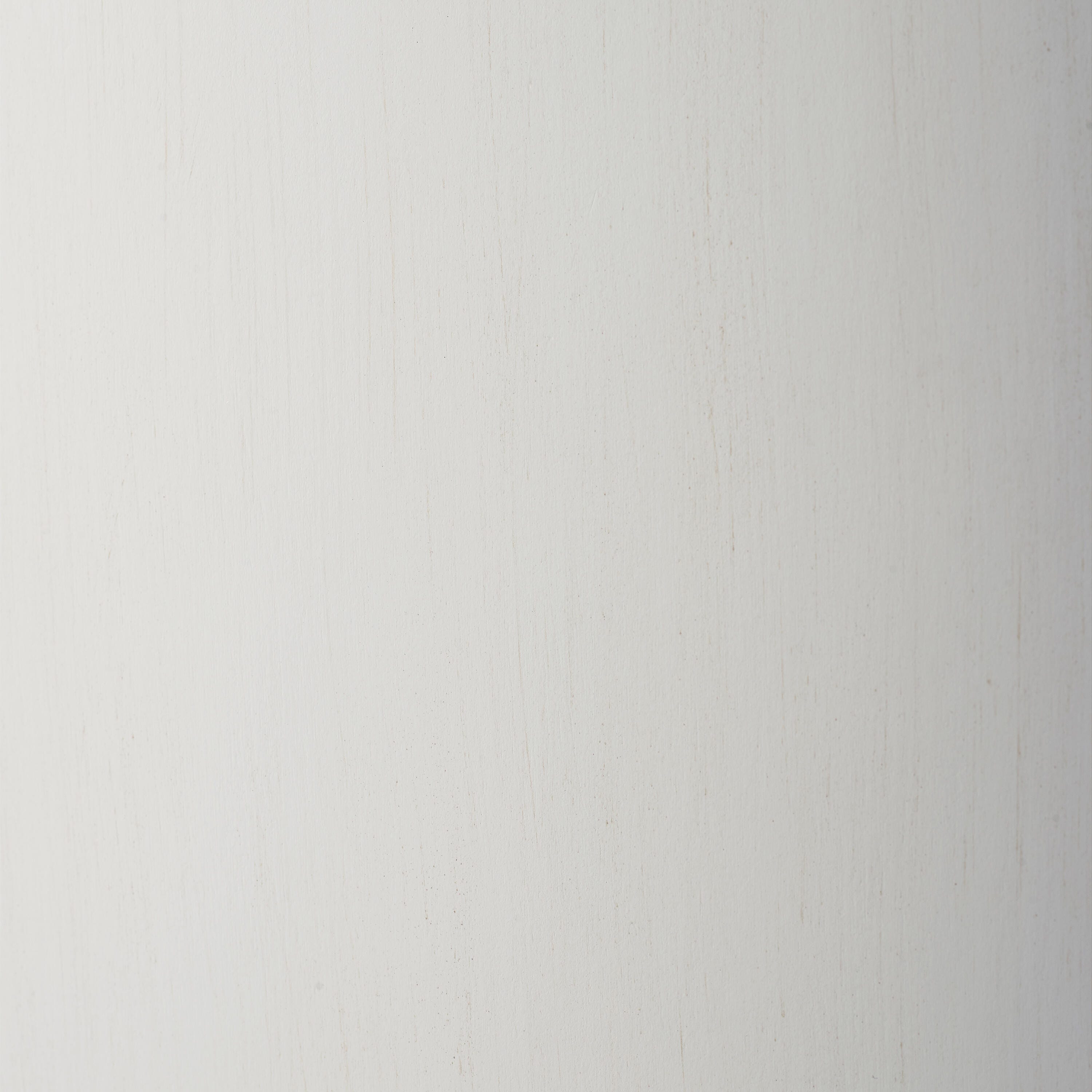 Swatch color Distressed White 